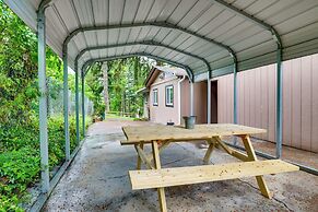 Oregon Vacation Rental ~ 1/2 Mi to Santiam River!