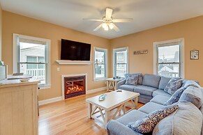 Long Beach Island Townhome w/ Rooftop Deck & Grill