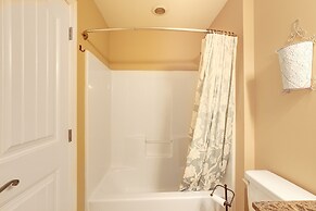 Long Beach Island Townhome w/ Rooftop Deck & Grill