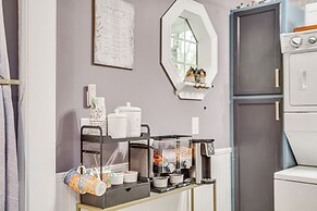 Waleska Loft: Stocked Kitchen + Breakfast Included