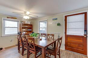 Pet-friendly Long Beach Island Home: Walk to Beach