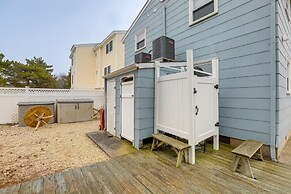 Pet-friendly Long Beach Island Home: Walk to Beach