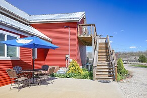 New Melle Apartment Near Missouri Wine Country