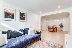 Pet-friendly Denver Home: 2 Blocks to City Park!