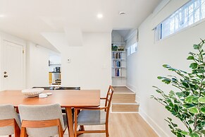 Pet-friendly Denver Home: 2 Blocks to City Park!