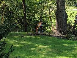 Riverside Serenity: A Picturesque Retreat 2 Bedroom Cottage by RedAwni