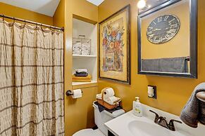 Riverside Serenity: A Picturesque Retreat 2 Bedroom Cottage by RedAwni