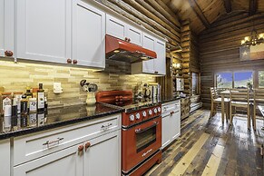 Broadmeadow Cabin - Pet Friendly - Hiking Snowshoeing Ski - Near Allen