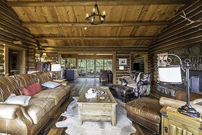 Broadmeadow Cabin - Pet Friendly - Hiking Snowshoeing Ski - Near Allen