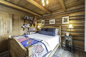 Broadmeadow Cabin - Pet Friendly - Hiking Snowshoeing Ski - Near Allen