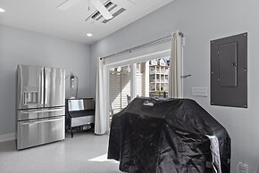 South Breeze 3 Bedroom Townhouse by RedAwning