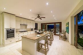 Infinity House by Blue Sky Luxury