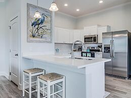 Pelican Reef Or104 3 Bedroom Home by RedAwning