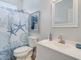 Pelican Reef Or104 3 Bedroom Home by RedAwning