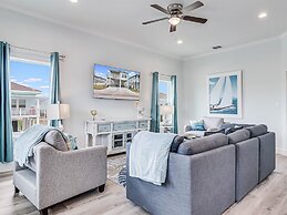 Pelican Reef Or104 3 Bedroom Home by RedAwning