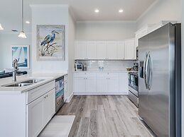 Pelican Reef Or104 3 Bedroom Home by RedAwning