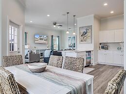 Pelican Reef Or104 3 Bedroom Home by RedAwning