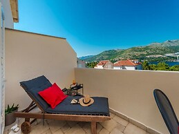 Apartments Meri & Karla