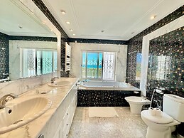 Villa Neptune Pour 8 Pieds Dans l eau Carthage