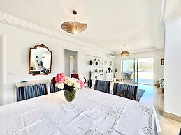 Villa Neptune Pour 8 Pieds Dans l eau Carthage