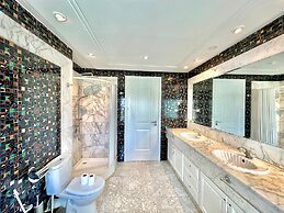 Villa Neptune Pour 8 Pieds Dans l eau Carthage