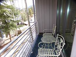 Chateau DuMont Oversized 2 Bed 2 Ba CDMR