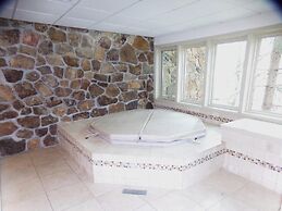 Chateau DuMont Oversized 2 Bed 2 Ba CDMR