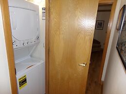 Chateau DuMont Oversized 2 Bed 2 Ba CDMR