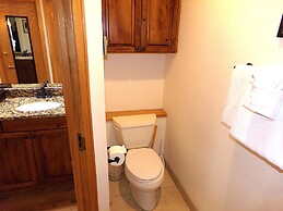 Chateau DuMont Oversized 2 Bed 2 Ba CDMR