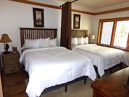 Chateau DuMont Oversized 2 Bed 2 Ba CDMR