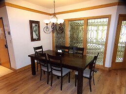 Chateau DuMont Oversized 2 Bed 2 Ba CDMR