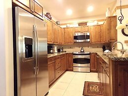 Chateau DuMont Oversized 2 Bed 2 Ba CDMR