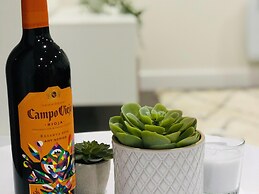 One Super King Bed Near Hillsborough