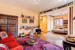 Lovely 2-bed Apartment in Roma