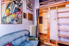 Lovely 2-bed Apartment in Roma