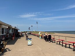 6 Berth Caravan - Sealands, Ingoldmells