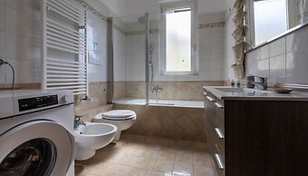 Italianway - Sismondi 74