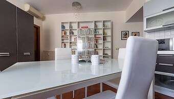 Italianway - Sismondi 74