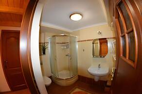 POKOJE UKRZEPTOWSKICH