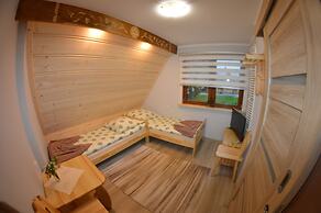 POKOJE UKRZEPTOWSKICH