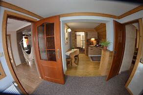 POKOJE UKRZEPTOWSKICH