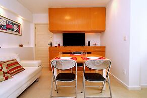 Quarto & Sala a 150m da Praia U052