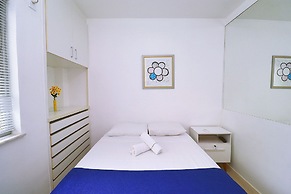 Quarto & Sala a 150m da Praia U052