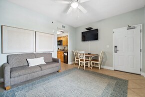 Escapes to the Shores 802