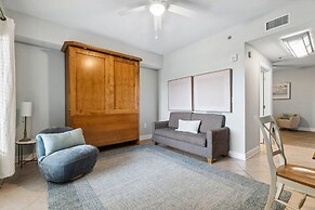 Escapes to the Shores 802