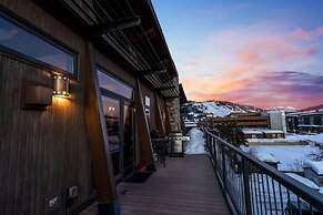 Pearl Penthouse by Jackson Vacations