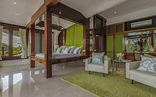 Mount Hartman Bay Estate Private Resort