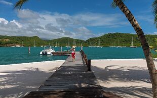 Mount Hartman Bay Estate Private Resort