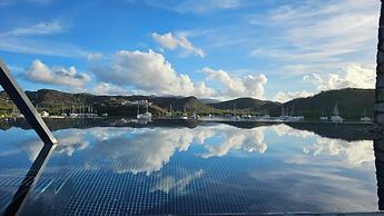 Mount Hartman Bay Estate Private Resort