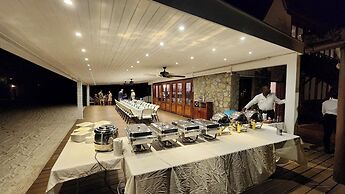 Mount Hartman Bay Estate Private Resort